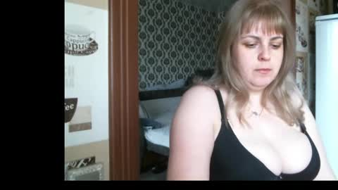 lady cute cat29 online show from June 3, 2:58 am