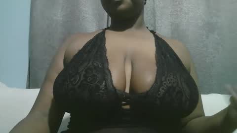 lady_dearra online show from November 1, 6:01 am