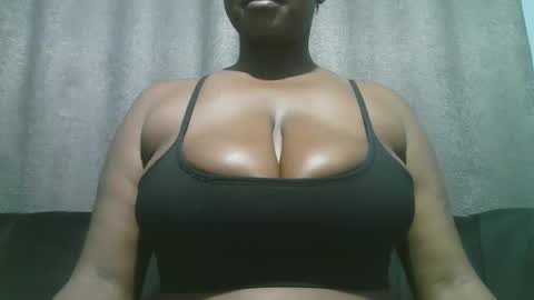 lady_dearra online show from December 18, 4:08 am