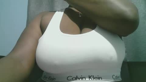 lady_dearra online show from September 13, 3:09 am