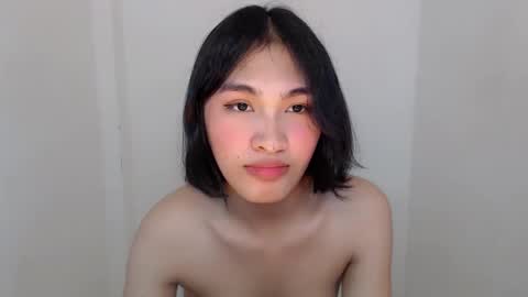 Snapshot of lady_jedyy chatting on March 9, 7:59 pm   online show from March 9, 7:59 pm