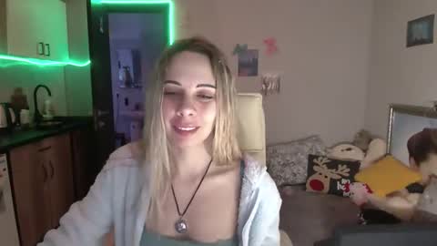 lady_smile69 online show from December 18, 5:47 am