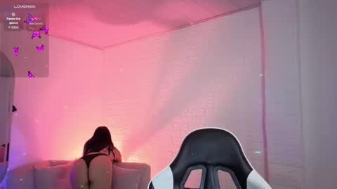 Lady Violet Bridgerton online show from November 10, 11:18 pm