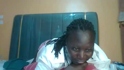 lindah32 online show from March 21, 6:56 pm