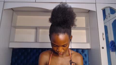 ladydiva69 online show from February 24, 8:17 am