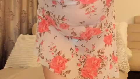 ladyjanyne online show from August 1, 12:18 pm
