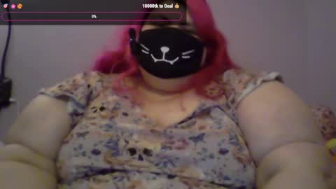 ladykitsunebig online show from May 6, 9:21 pm