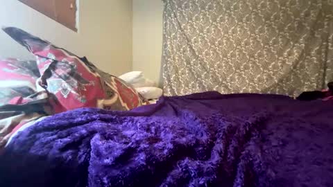 ladyluciii online show from December 30, 7:26 am