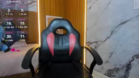 LADY  online show from February 14, 12:52 pm