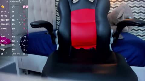 LADY  online show from November 14, 9:16 pm