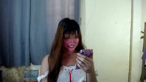 LILY online show from August 5, 11:57 pm