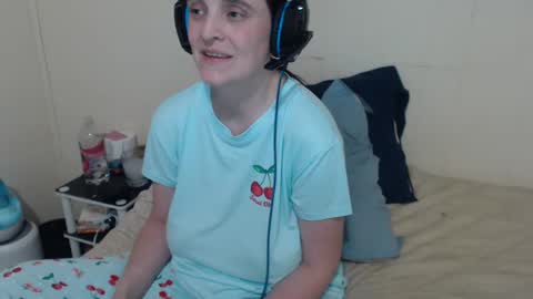 LadySlate online show from February 15, 3:52 am