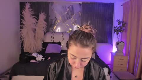 Lady  online show from April 20, 4:26 am