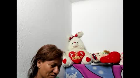 laflaka online show from December 11, 5:10 am