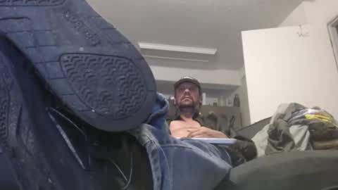 Snapshot of laidback_and_chill chatting on October 29, 7:32 am Rick online show from October 29, 7:32 am