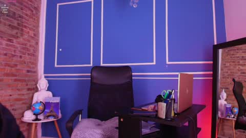  Lana  online show from April 12, 11:25 am