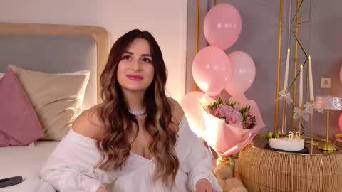 lana_ellie online show from December 21, 10:21 am