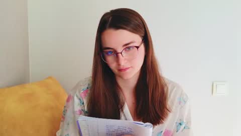 lana_gl online show from July 9, 6:28 am