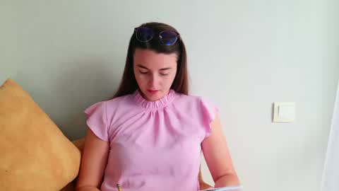 lana_gl online show from June 26, 7:36 am