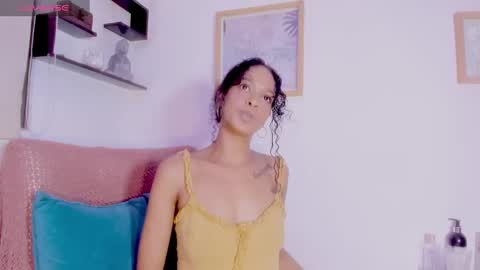 Snapshot of lana_hil chatting on January 9, 2:22 am LANA online show from January 9, 2:22 am
