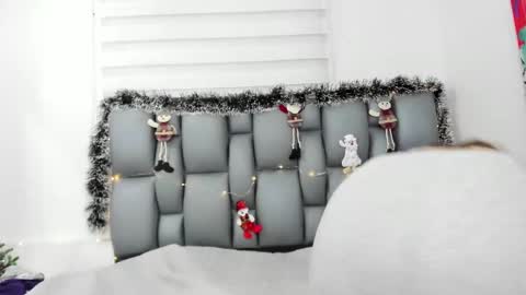 Lana and Steve online show from December 3, 1:03 am