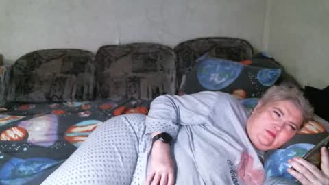 lanacat555 online show from April 15, 10:10 pm