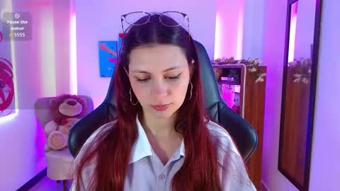 Alana Garcia  online show from December 2, 12:03 pm