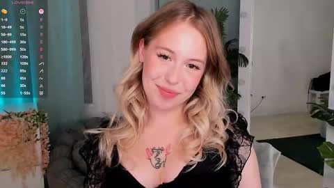 Lana online show from October 18, 10:03 pm