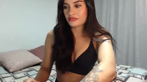 lanawinters1 online show from February 24, 2:58 am