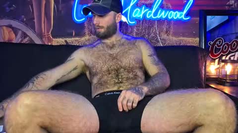 Snapshot of lancehardwood222 chatting on October 4, 12:30 am LANCE online show from October 4, 12:30 am