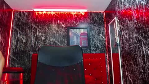 Lancelot Benwick online show from January 12, 2:14 am