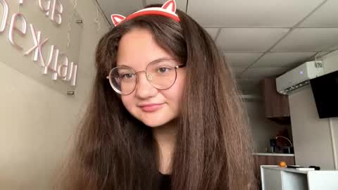 Alex online show from October 4, 9:07 am