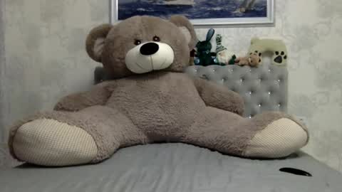 langoria online show from January 18, 1:47 am