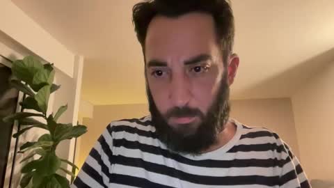 Lanimal online show from May 21, 9:54 pm
