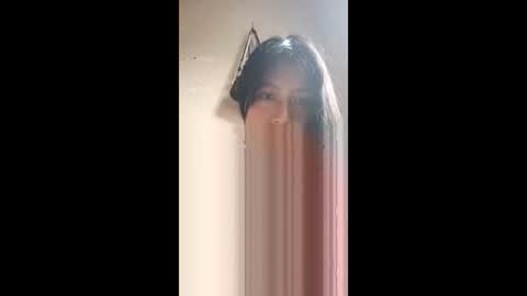 Snapshot of lanmy_007 chatting on October 21, 8:23 pm Lili online show from October 21, 8:23 pm