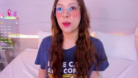 Lanna online show from January 14, 12:02 pm