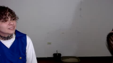 Snapshot of lannie_gonzales chatting on December 19, 10:53 pm LANNIE   online show from December 19, 10:53 pm