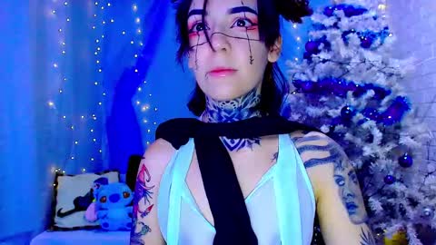 LANNIE   online show from December 2, 10:19 pm