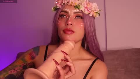 Lara online show from October 30, 11:38 pm