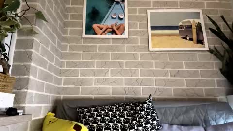 lara online show from March 21, 7:07 pm