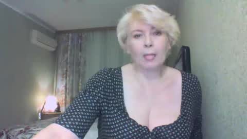 laramrs online show from February 3, 5:28 pm