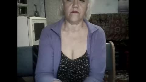 larisaq4ugo24 online show from May 30, 6:39 pm
