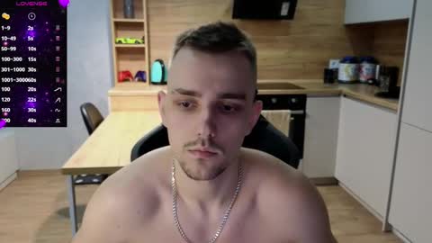 Snapshot of larstar01 chatting on February 20, 2:24 pm Lars online show from February 20, 2:24 pm