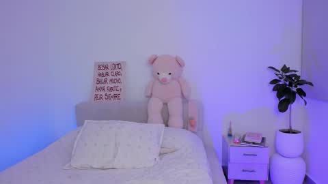 Lary  online show from March 30, 2:55 am