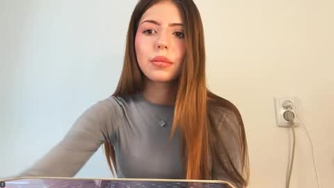 Mila online show from May 3, 4:13 pm