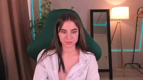 lasly_moon online show from April 21, 1:42 am