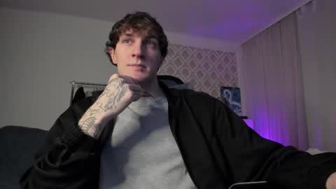 Snapshot of lastnight4you chatting on September 16, 10:24 pm acie online show from September 16, 10:24 pm