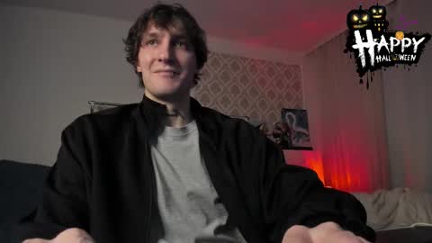 Snapshot of lastnight4you chatting on October 31, 8:42 pm acie online show from October 31, 8:42 pm