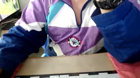 Snapshot of latexloverch71 chatting on October 22, 1:57 pm Andreas Latexlover online show from October 22, 1:57 pm