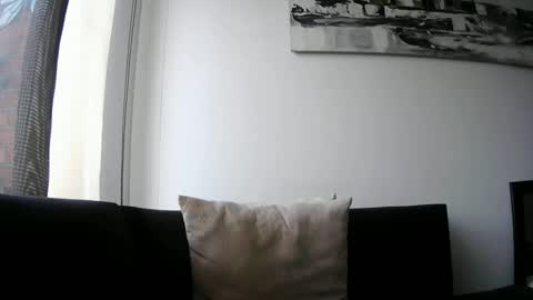 latiinvenushot online show from January 15, 4:05 pm